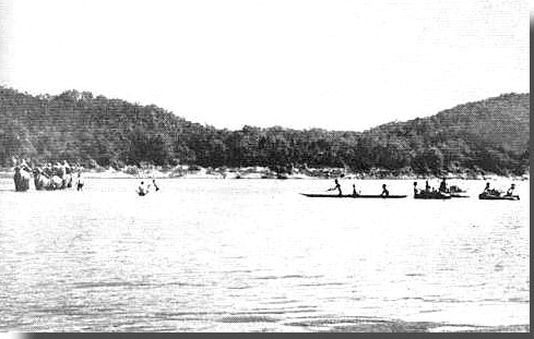 Chindits crossing Chindwin